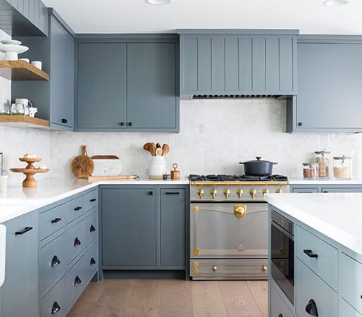 Cabinet Painter in Bellevue